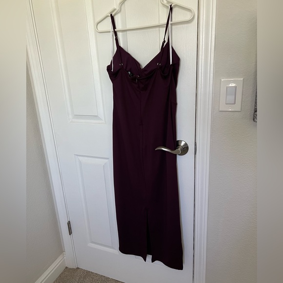 Lulu’s Sophisticated Soiree Plum Purple Bustier
Midi Bodycon Dress - Picture 2 of 10